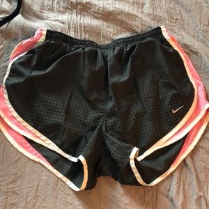 Nike dry fit short gray and pink